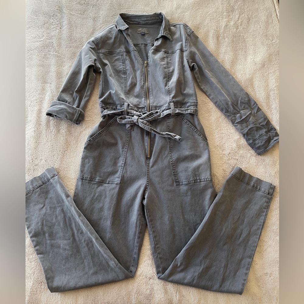 Universal Threads Boiler suit